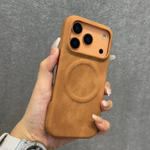 Case iPhone em Couro Macio com Carregamento MagSafe